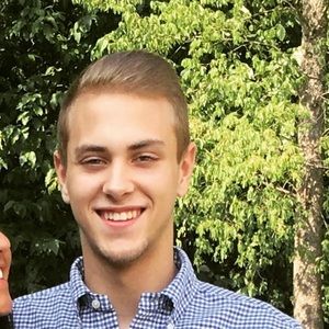 Meet your Posher, Travis